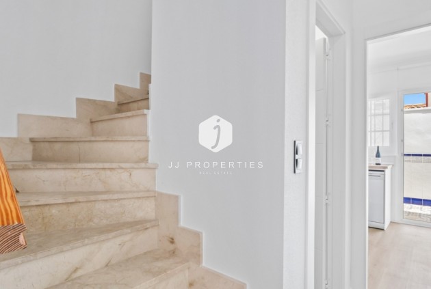 Tweedehands - Villa -
Orihuela Costa - Costa Blanca