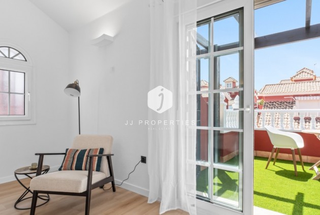 Tweedehands - Villa -
Orihuela Costa - Costa Blanca