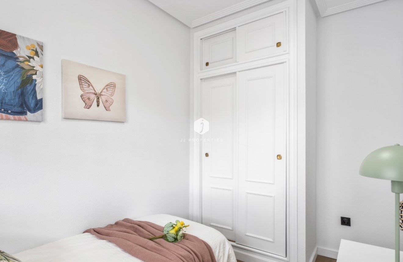 Tweedehands - Appartement / flat -
Orihuela Costa - Costa Blanca