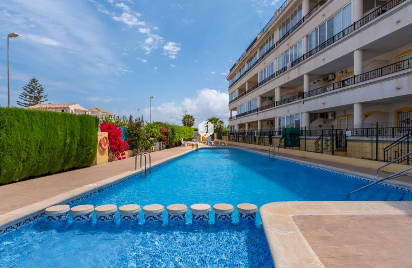 Tweedehands - Appartement / flat -
Orihuela Costa - Costa Blanca