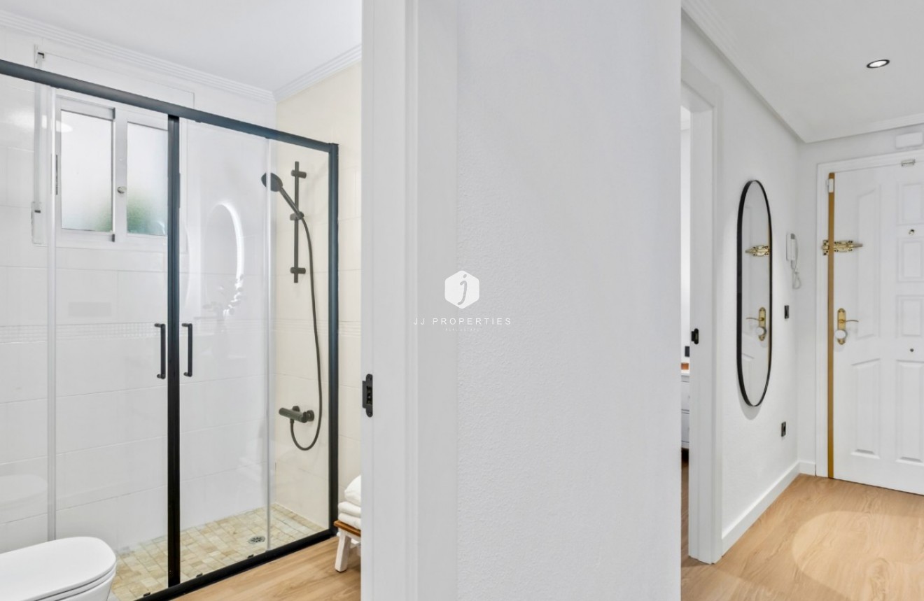 Tweedehands - Appartement / flat -
Orihuela Costa - Costa Blanca