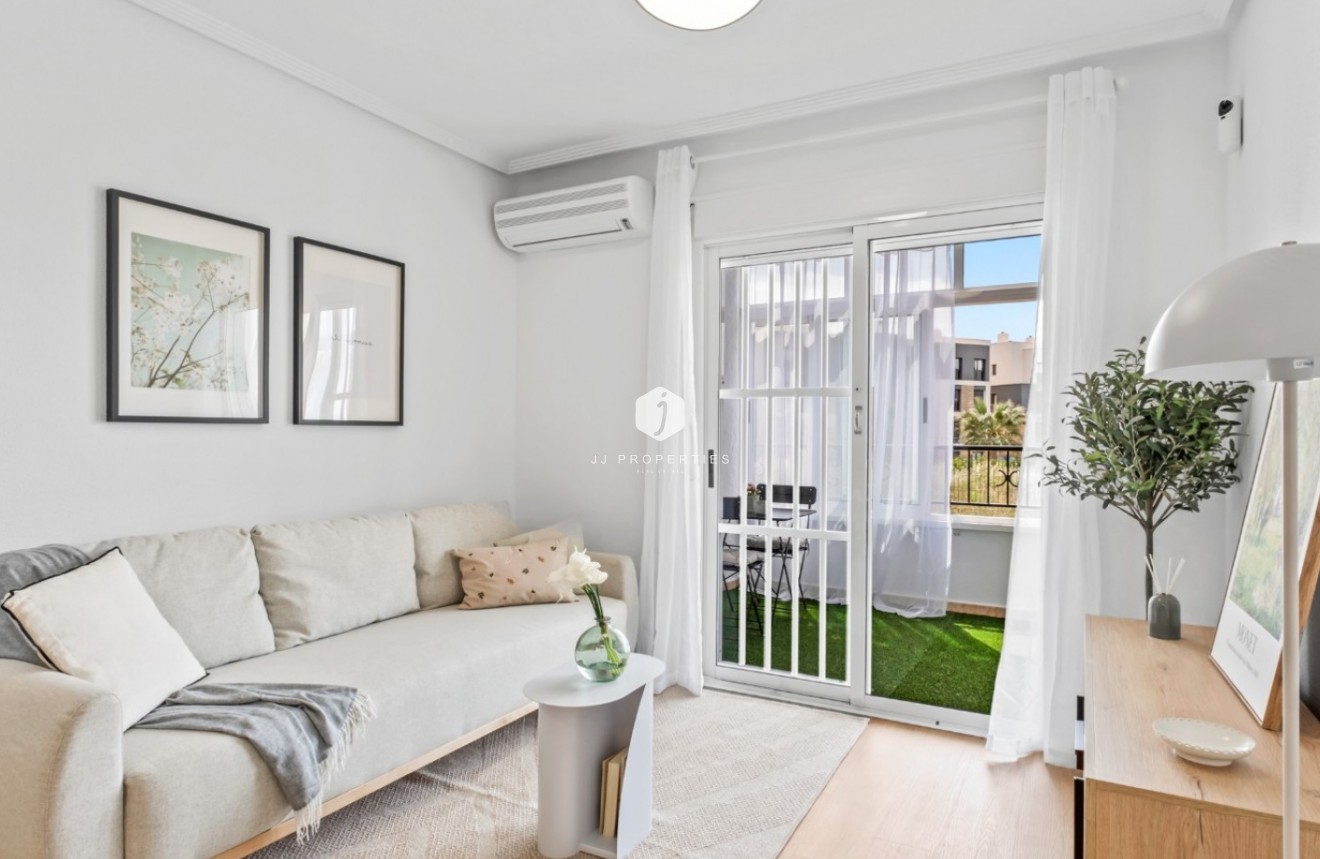 Tweedehands - Appartement / flat -
Orihuela Costa - Costa Blanca