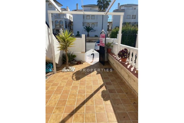 D'occasion - Appartement -
Torrevieja - La Mata