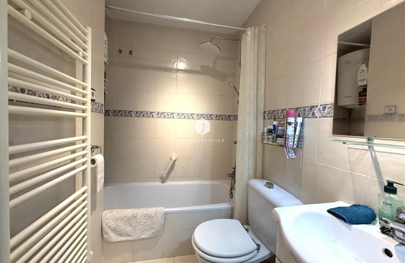 D'occasion - Appartement -
Torrevieja - La Mata