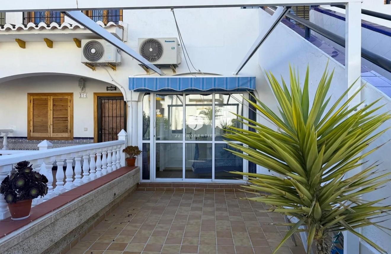 D'occasion - Appartement -
Torrevieja - La Mata