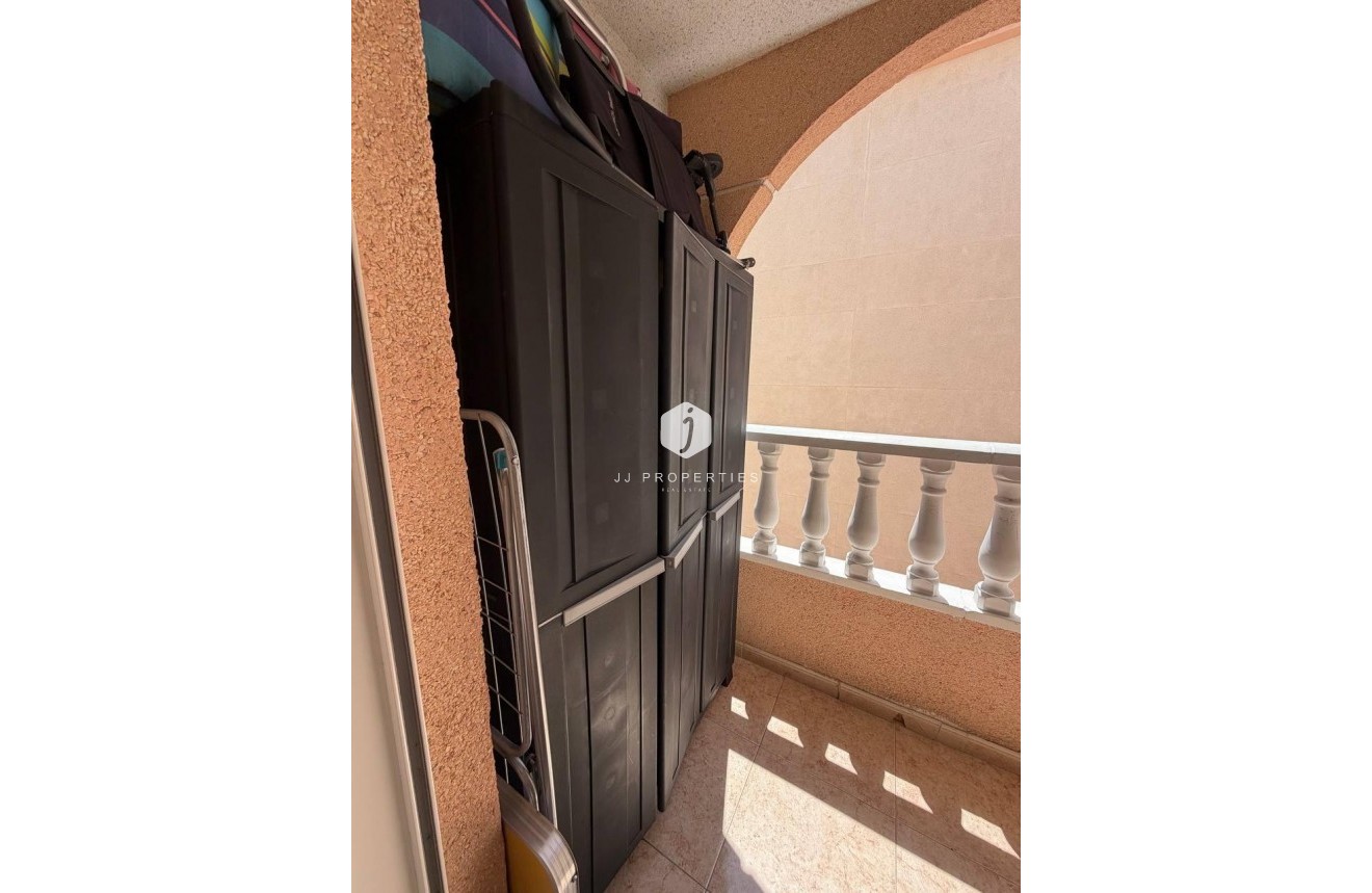 D'occasion - Appartement -
Torrevieja - Centro