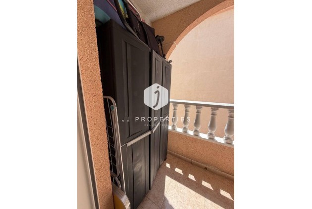 D'occasion - Appartement -
Torrevieja - Centro