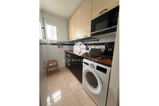 D'occasion - Appartement -
Torrevieja - Centro