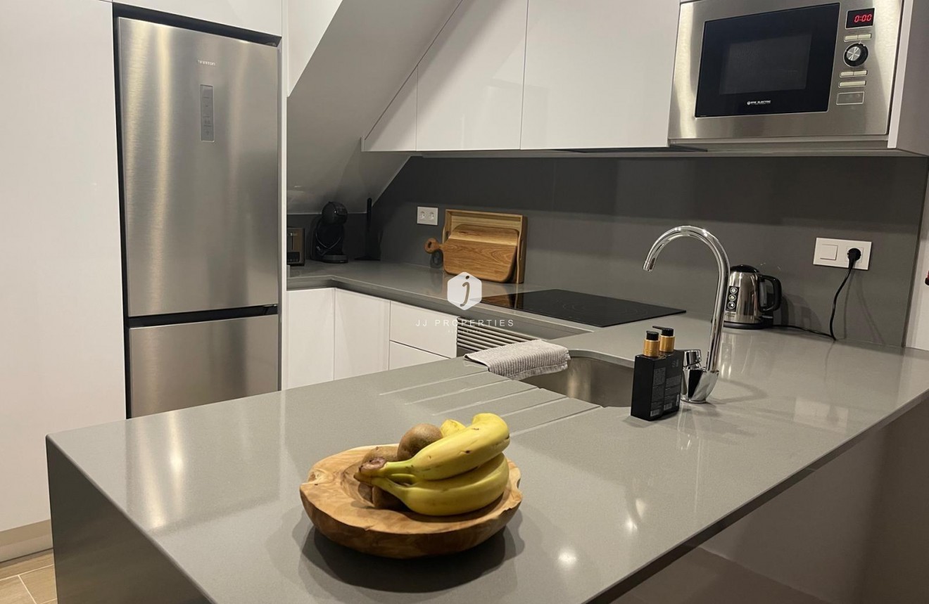 Aus zweiter Hand - Penthouse -
Orihuela Costa - Las Filipinas