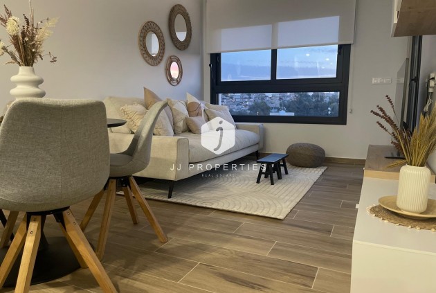 Aus zweiter Hand - Penthouse -
Orihuela Costa - Las Filipinas