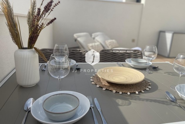 Aus zweiter Hand - Penthouse -
Orihuela Costa - Las Filipinas