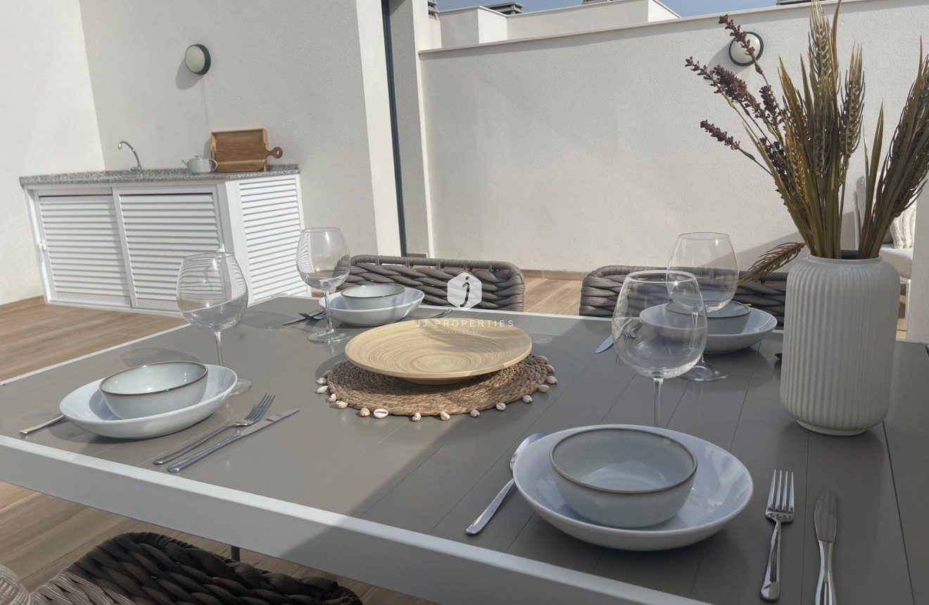 Aus zweiter Hand - Penthouse -
Orihuela Costa - Las Filipinas