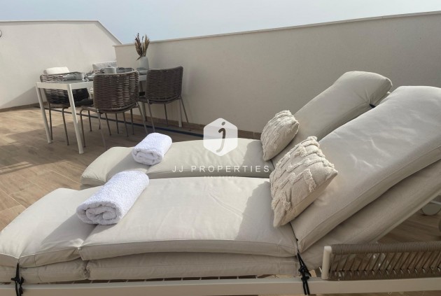 Aus zweiter Hand - Penthouse -
Orihuela Costa - Las Filipinas