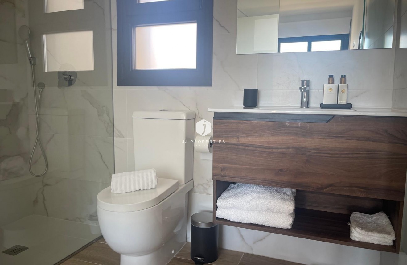 Aus zweiter Hand - Penthouse -
Orihuela Costa - Las Filipinas