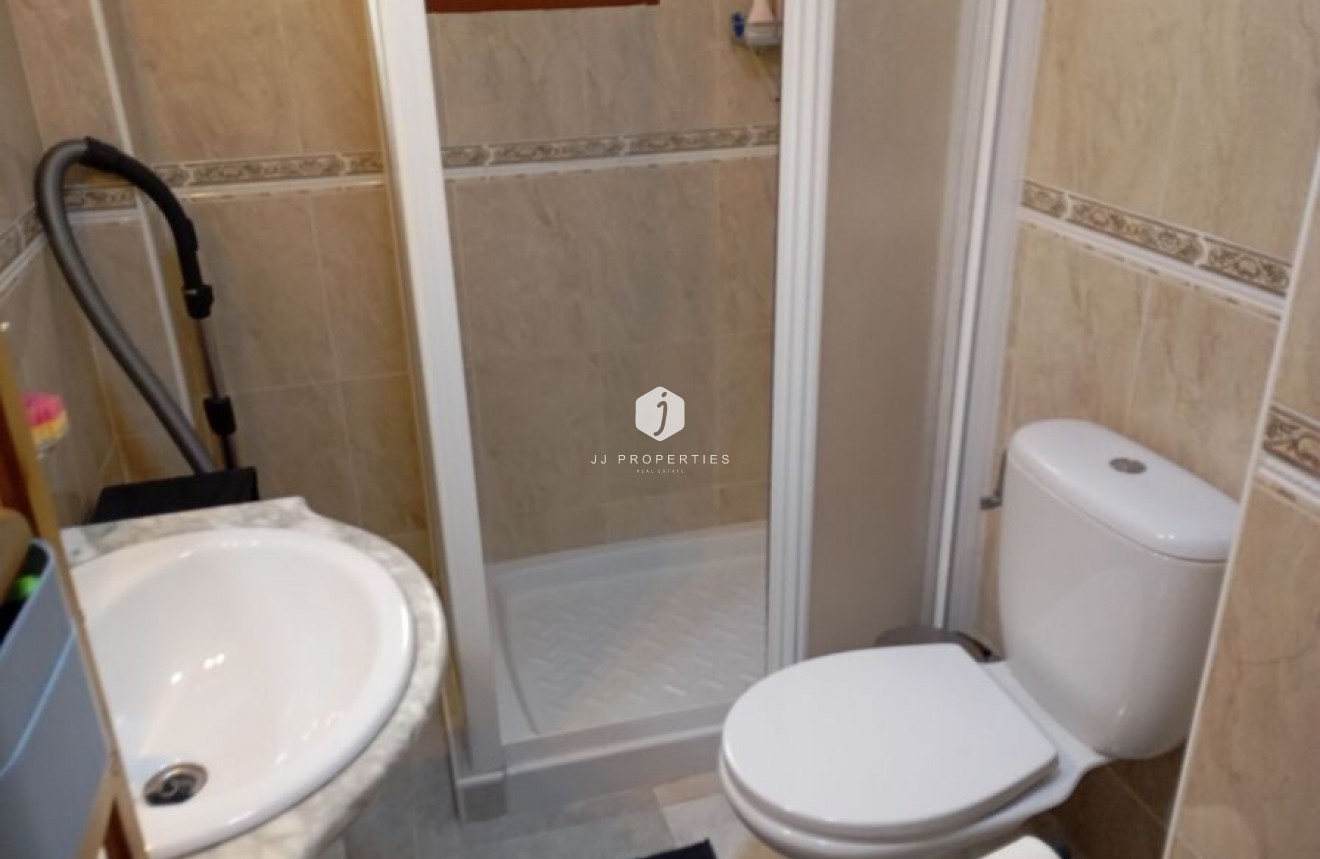 Aus zweiter Hand - Wohnung -
Daya Vieja - Costa Blanca