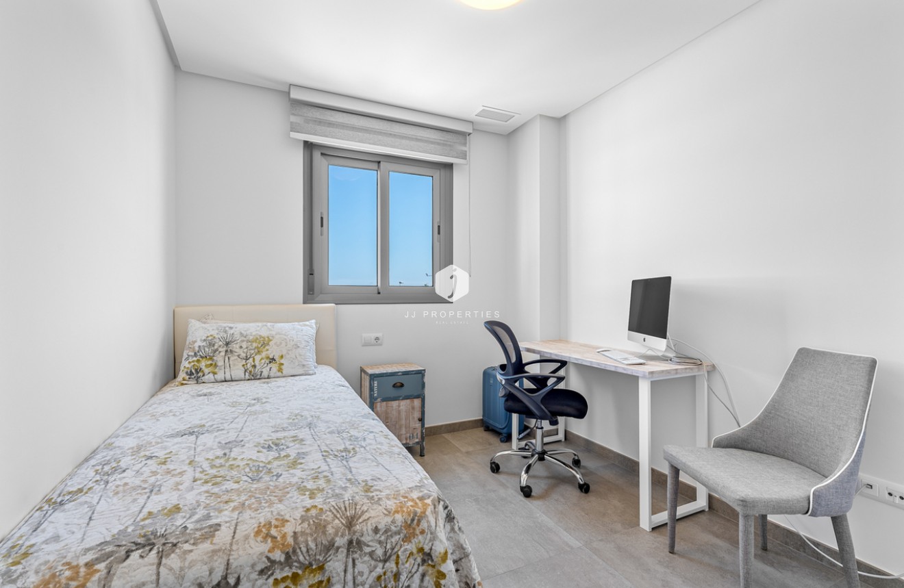 Tweedehands - Appartement / flat -
Los Dolses - Inland