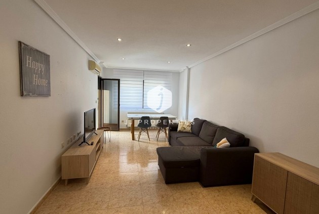 Resale - Apartment / flat -
San Miguel de Salinas - Inland
