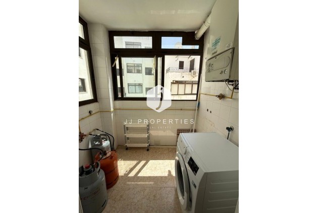 Resale - Apartment / flat -
San Miguel de Salinas - Inland