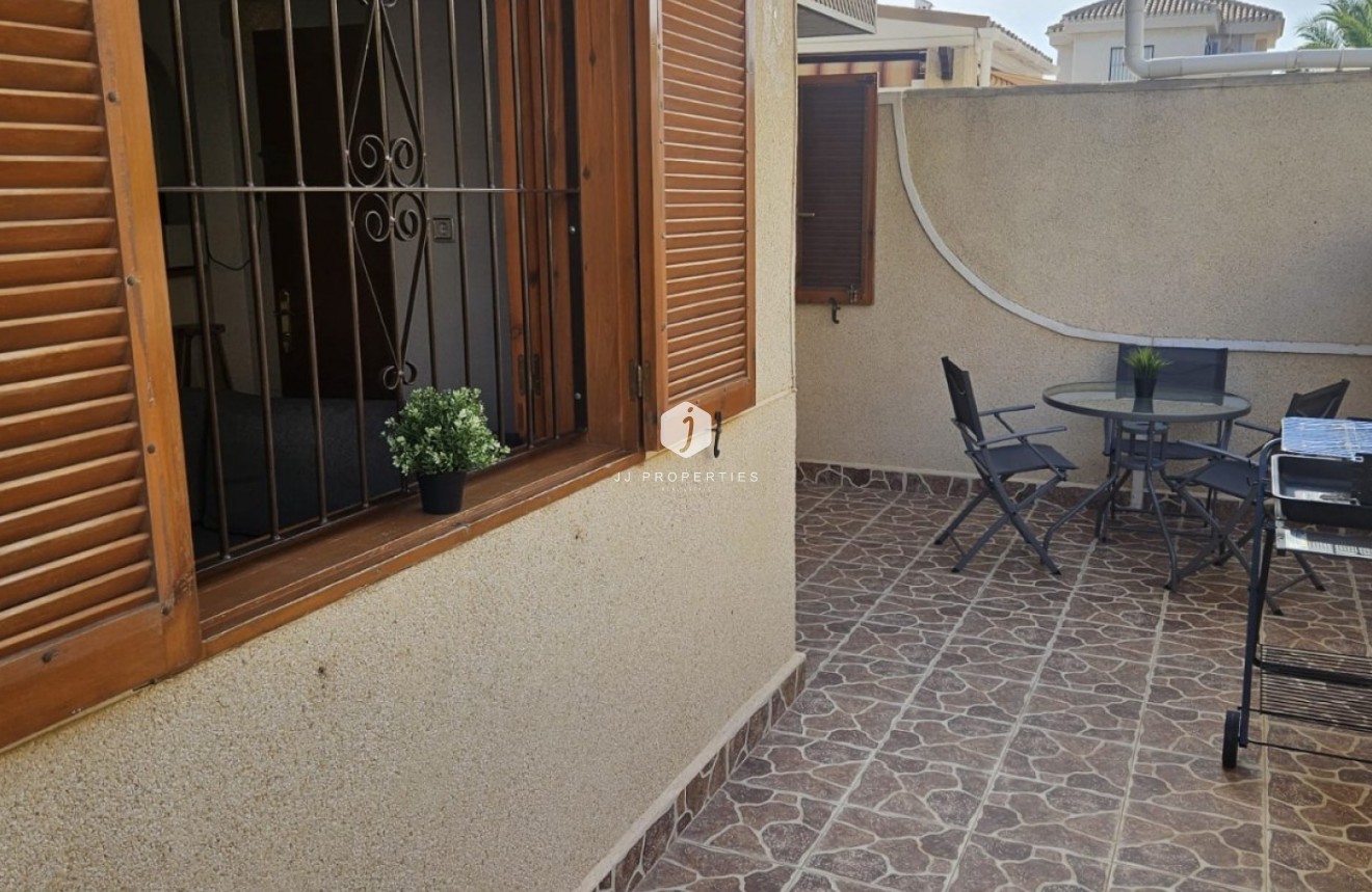 Tweedehands - Appartement / flat -
Orihuela Costa - Costa Blanca
