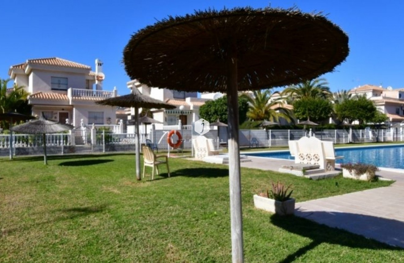 Tweedehands - Appartement / flat -
Orihuela Costa - Costa Blanca