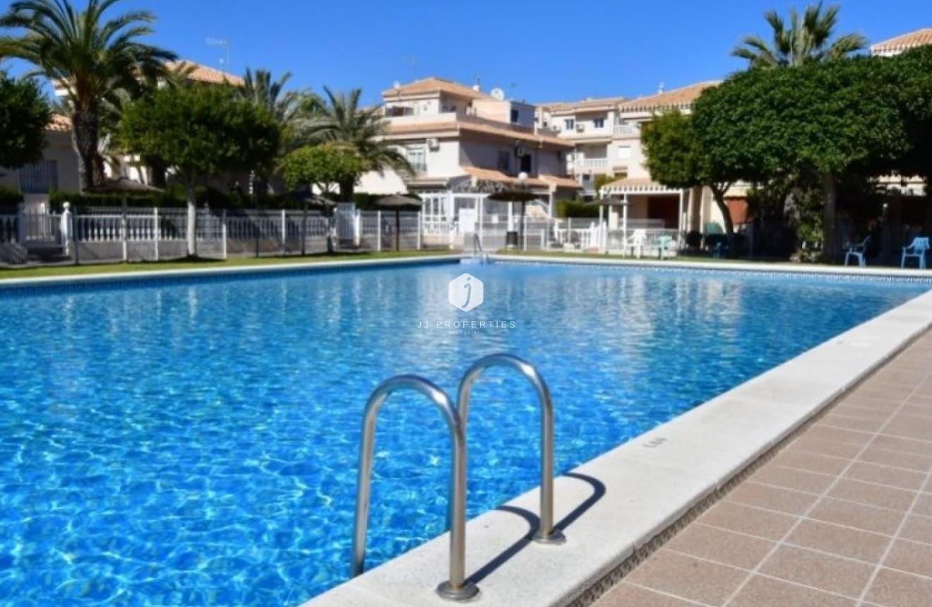 Tweedehands - Appartement / flat -
Orihuela Costa - Costa Blanca