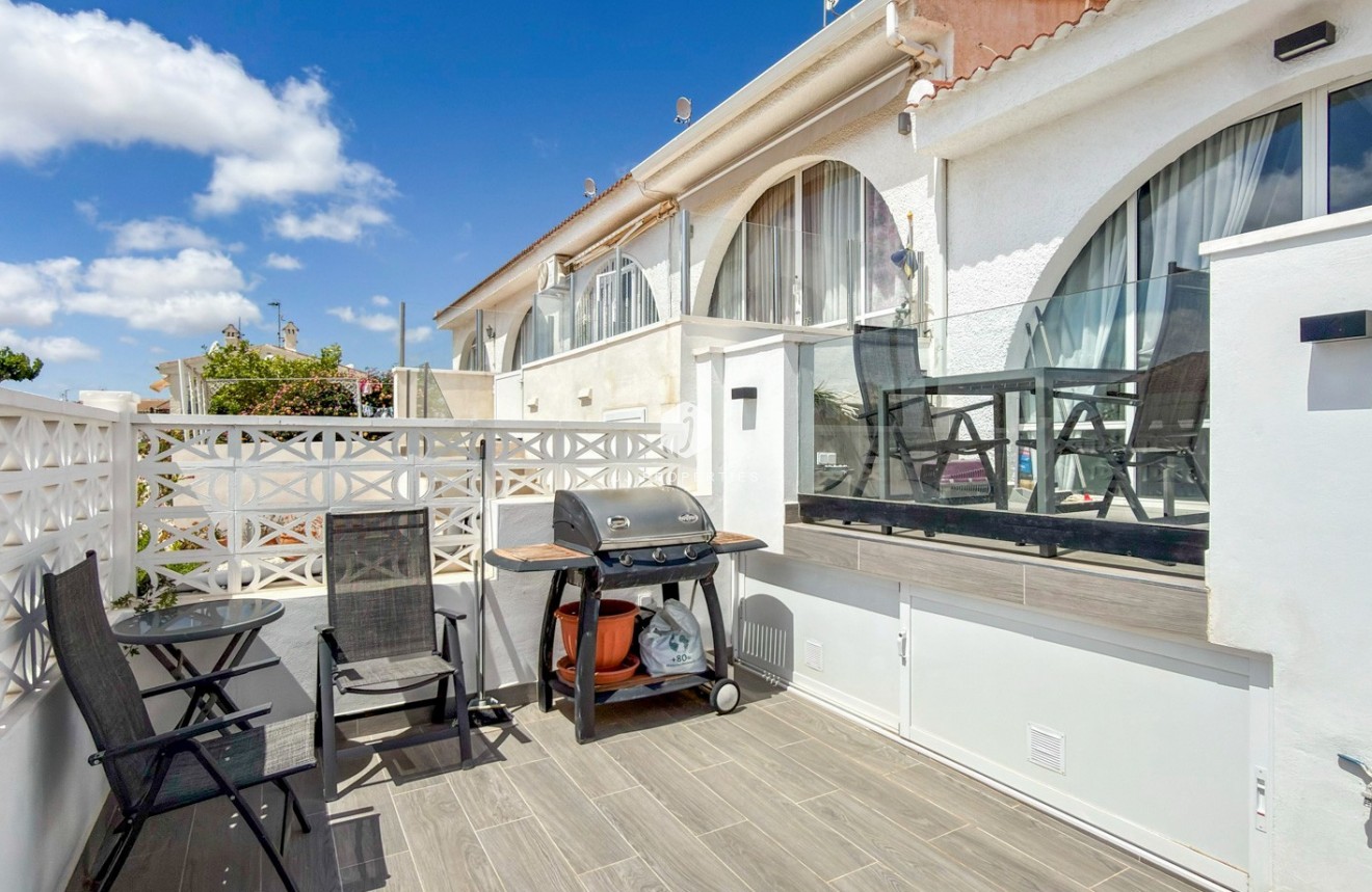 Z drugiej ręki - Bungalow -
Ciudad Quesada - Costa Blanca
