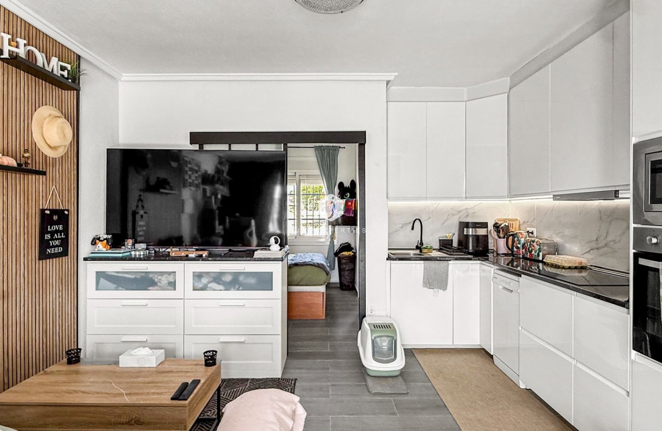 Z drugiej ręki - Bungalow -
Ciudad Quesada - Costa Blanca