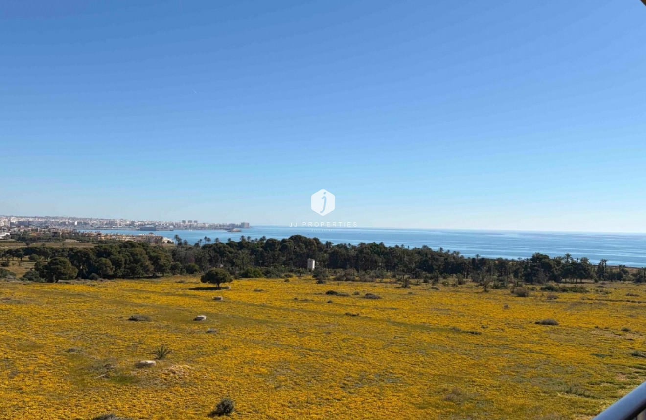 Resale - Apartment / flat -
Orihuela Costa - Costa Blanca