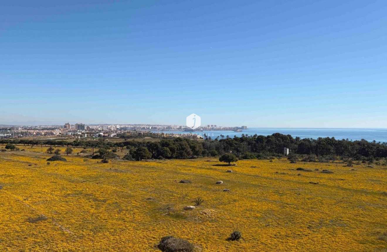 Resale - Apartment / flat -
Orihuela Costa - Costa Blanca