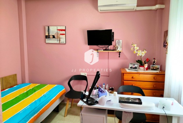 D'occasion - Appartement -
Los Altos - Costa Blanca
