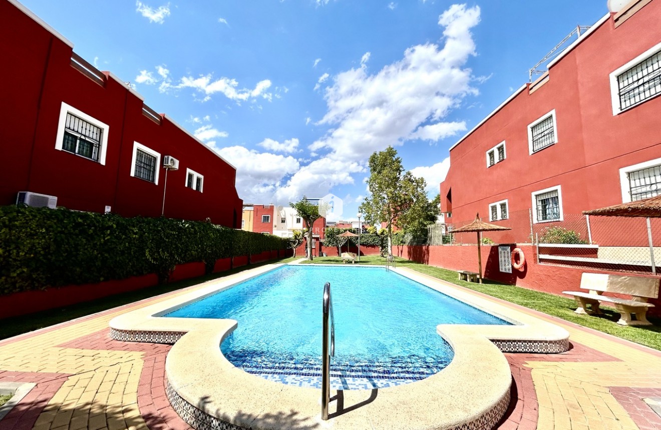 D'occasion - Appartement -
Los Altos - Costa Blanca