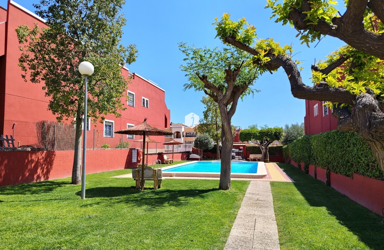 D'occasion - Appartement -
Los Altos - Costa Blanca