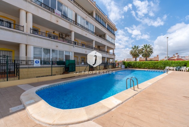 Resale - Apartment / flat -
Playa Flamenca - Costa Blanca
