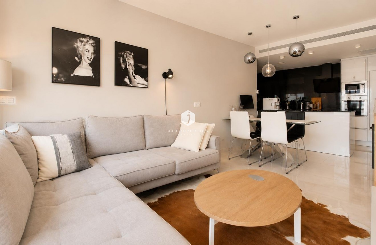 Segunda mano - Apartamento / piso -
Orihuela Costa - PAU 8