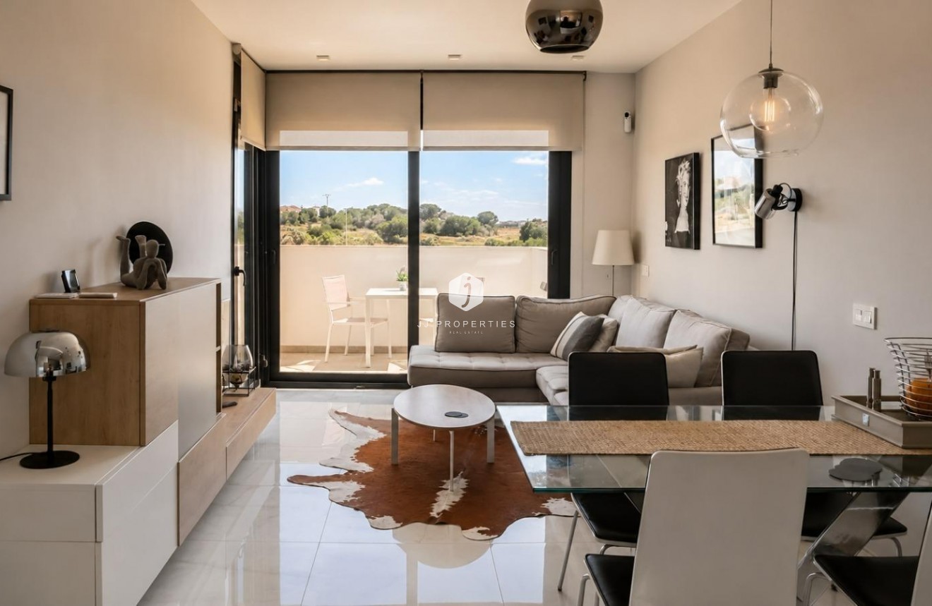 Segunda mano - Apartamento / piso -
Orihuela Costa - PAU 8