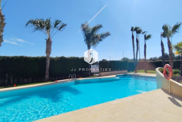 Aus zweiter Hand - Wohnung -
Orihuela Costa - PAU 8