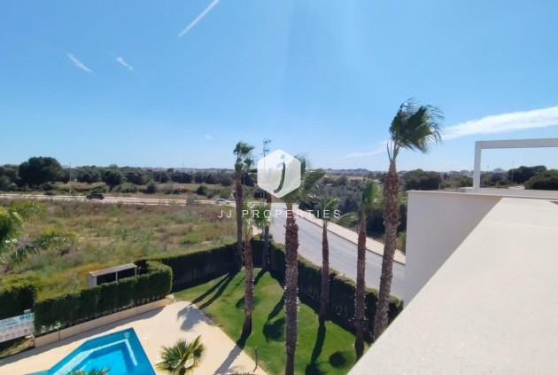 Aus zweiter Hand - Wohnung -
Orihuela Costa - PAU 8