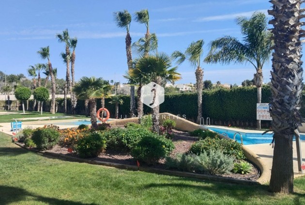 Aus zweiter Hand - Wohnung -
Orihuela Costa - PAU 8