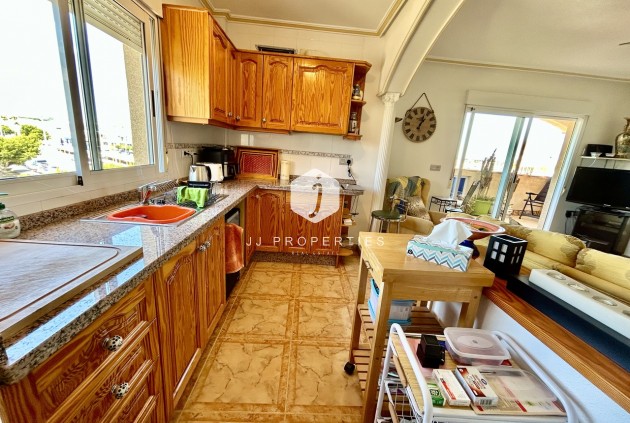 Resale - Apartment / flat -
La Zenia - Costa Blanca