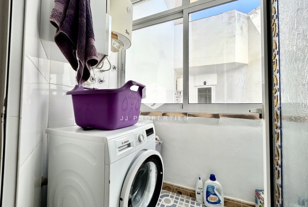 Resale - Apartment / flat -
La Zenia - Costa Blanca