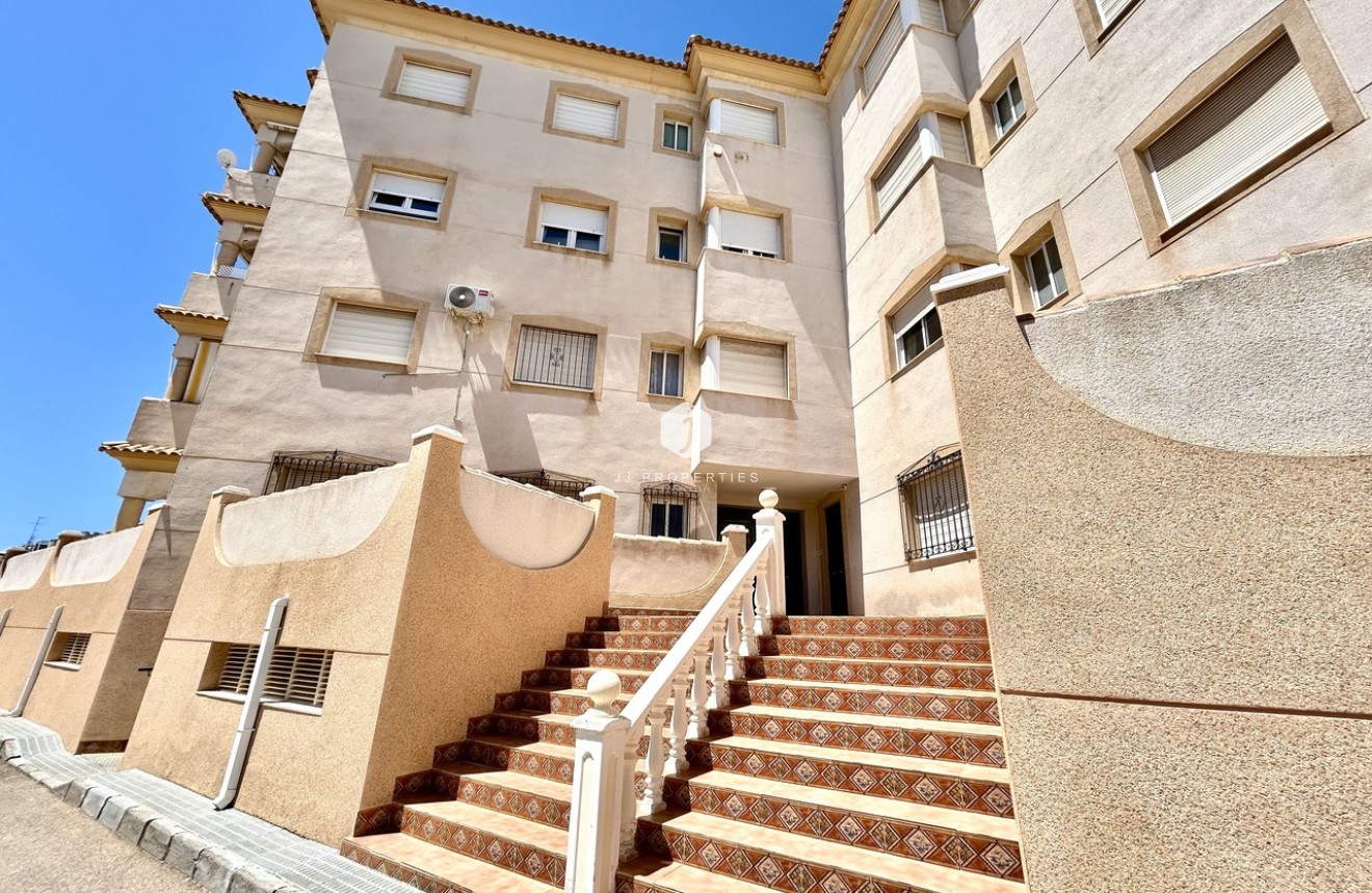 Resale - Apartment / flat -
La Zenia - Costa Blanca