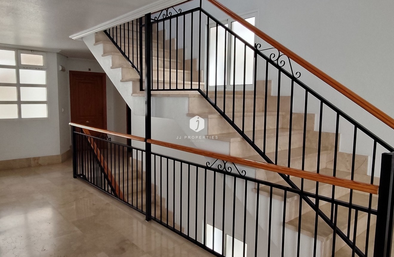 Resale - Apartment / flat -
La Zenia - Costa Blanca