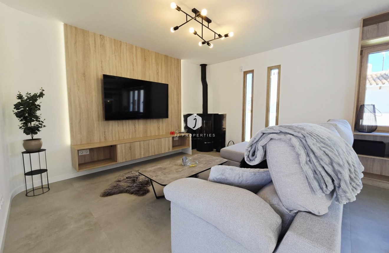 D'occasion - Villa -
Orihuela Costa - Cabo Roig