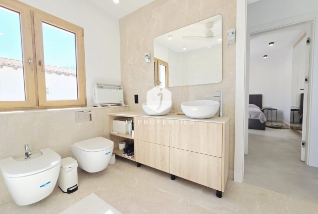 D'occasion - Villa -
Orihuela Costa - Cabo Roig