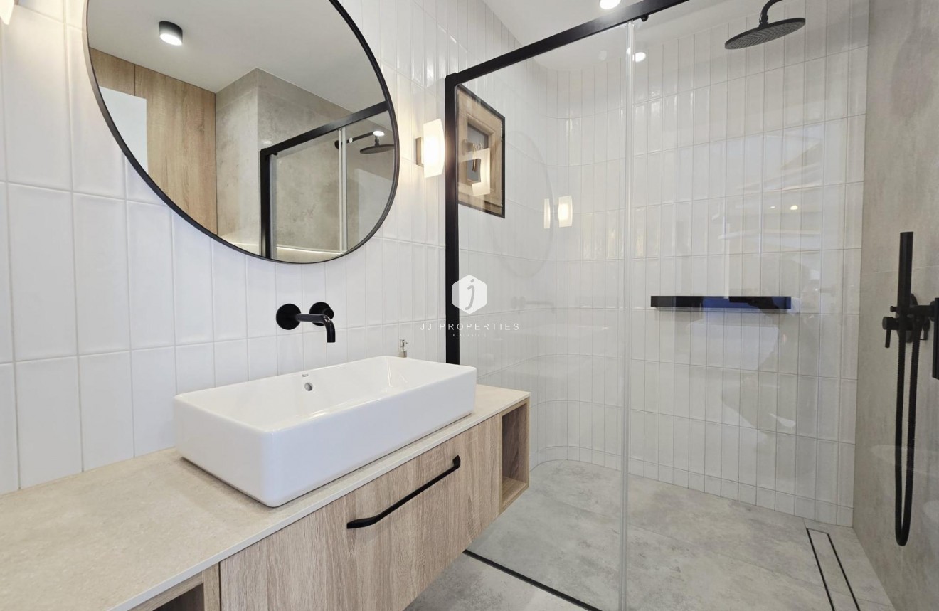 D'occasion - Villa -
Orihuela Costa - Cabo Roig