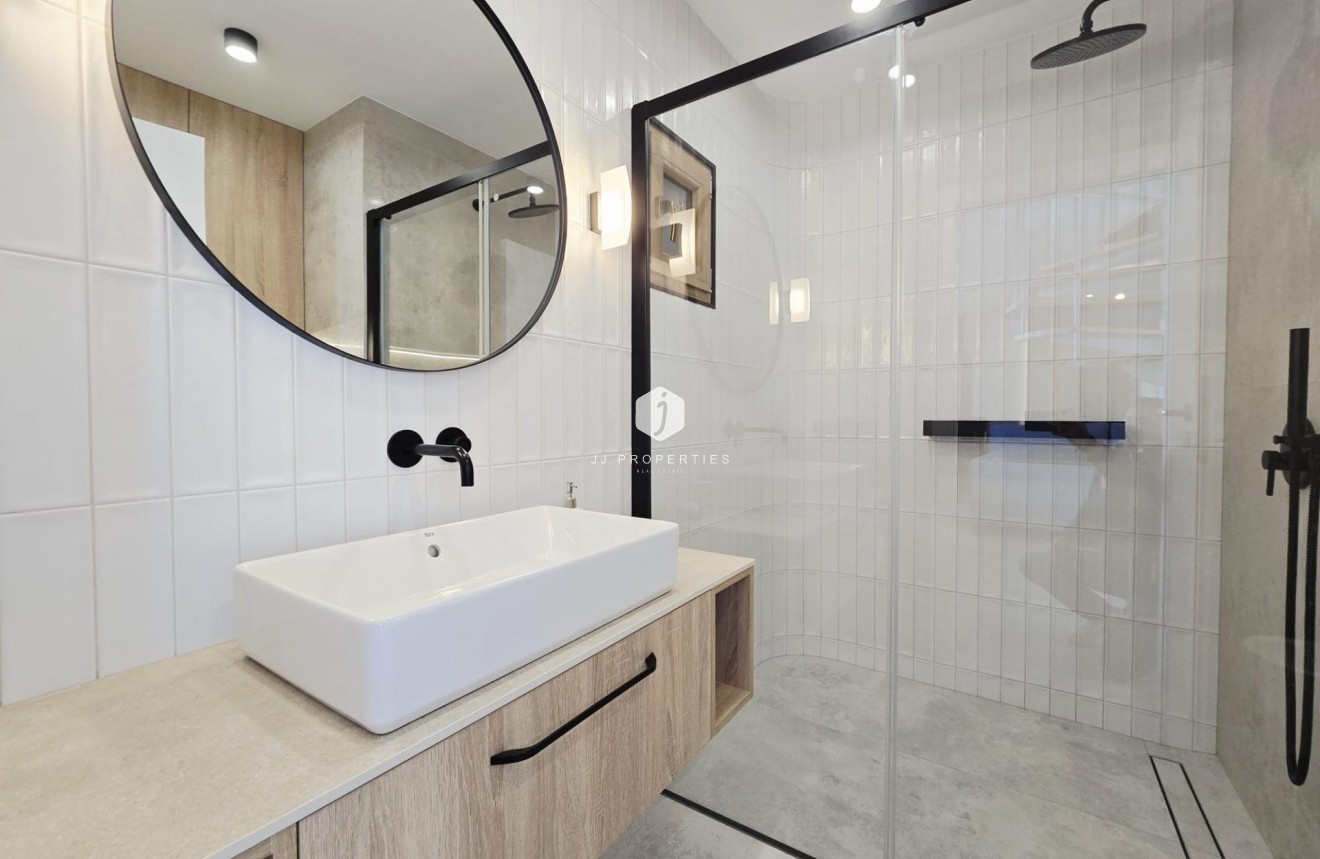 D'occasion - Villa -
Orihuela Costa - Cabo Roig