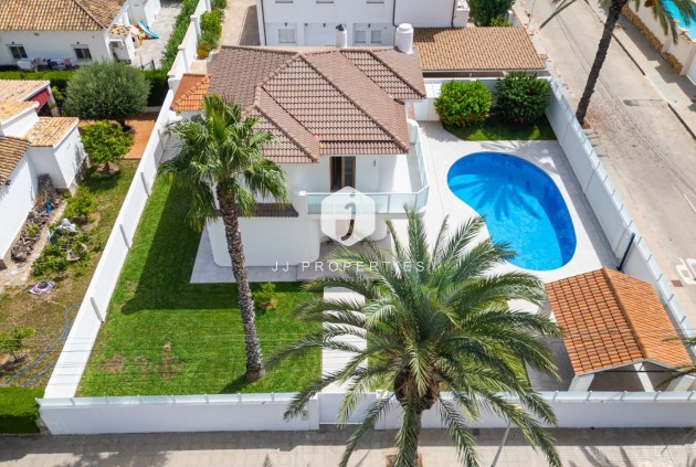 D'occasion - Villa -
Orihuela Costa - Cabo Roig
