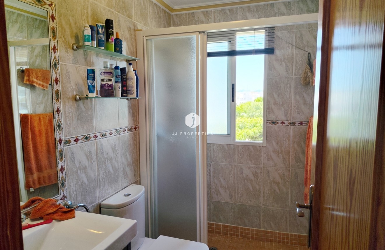 Resale - Apartment / flat -
La Zenia - Costa Blanca
