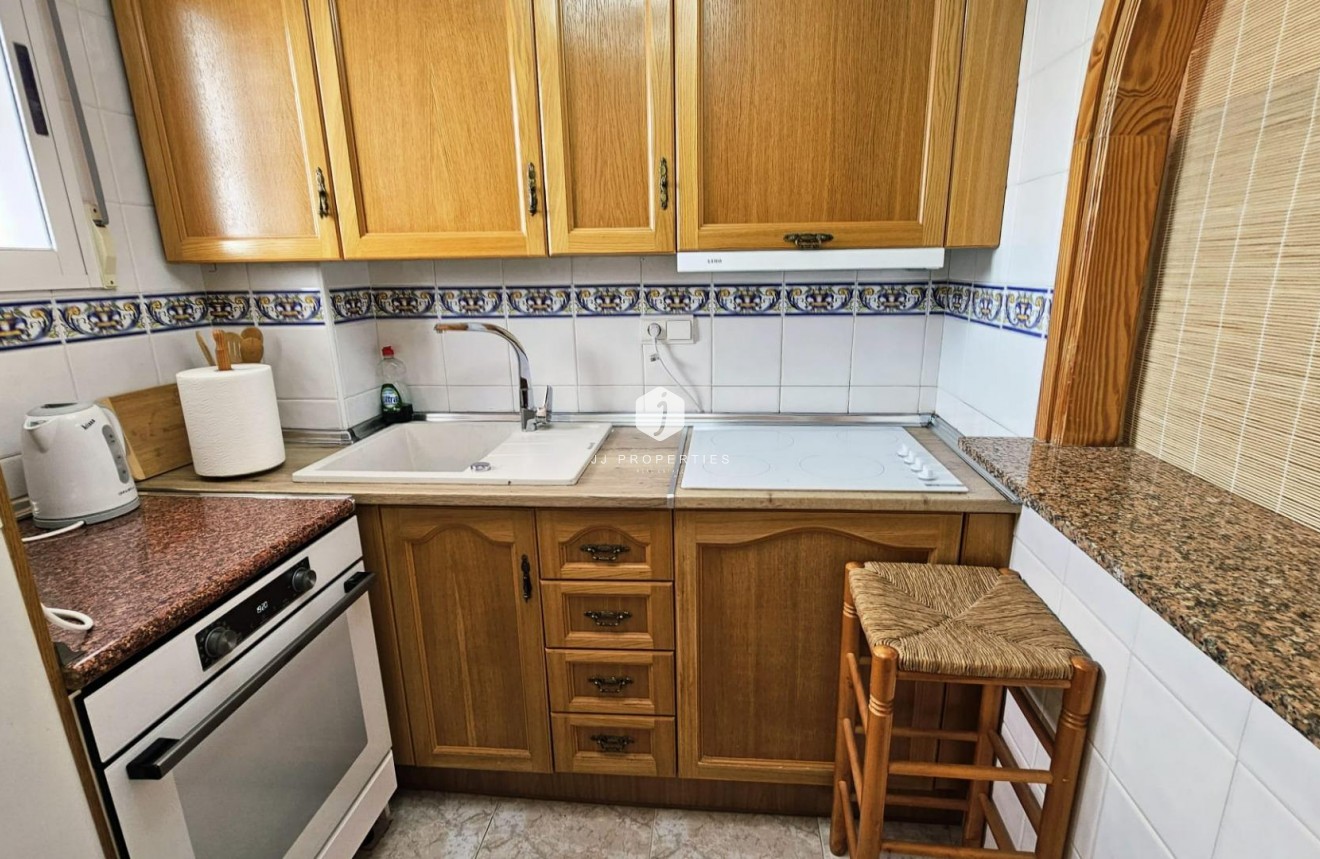 Tweedehands - Appartement / flat -
Torrevieja - Nueva Torrevieja
