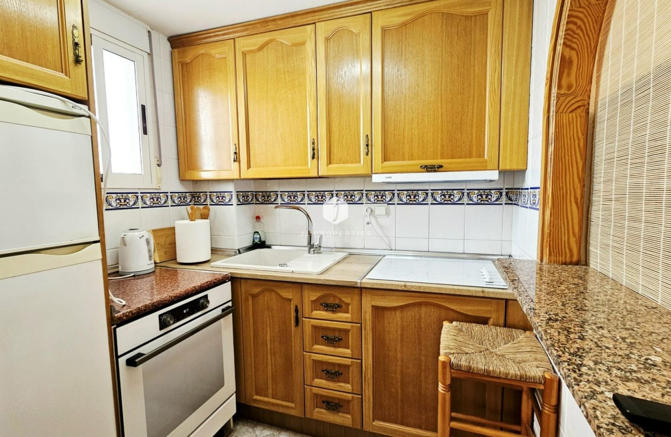 Tweedehands - Appartement / flat -
Torrevieja - Nueva Torrevieja
